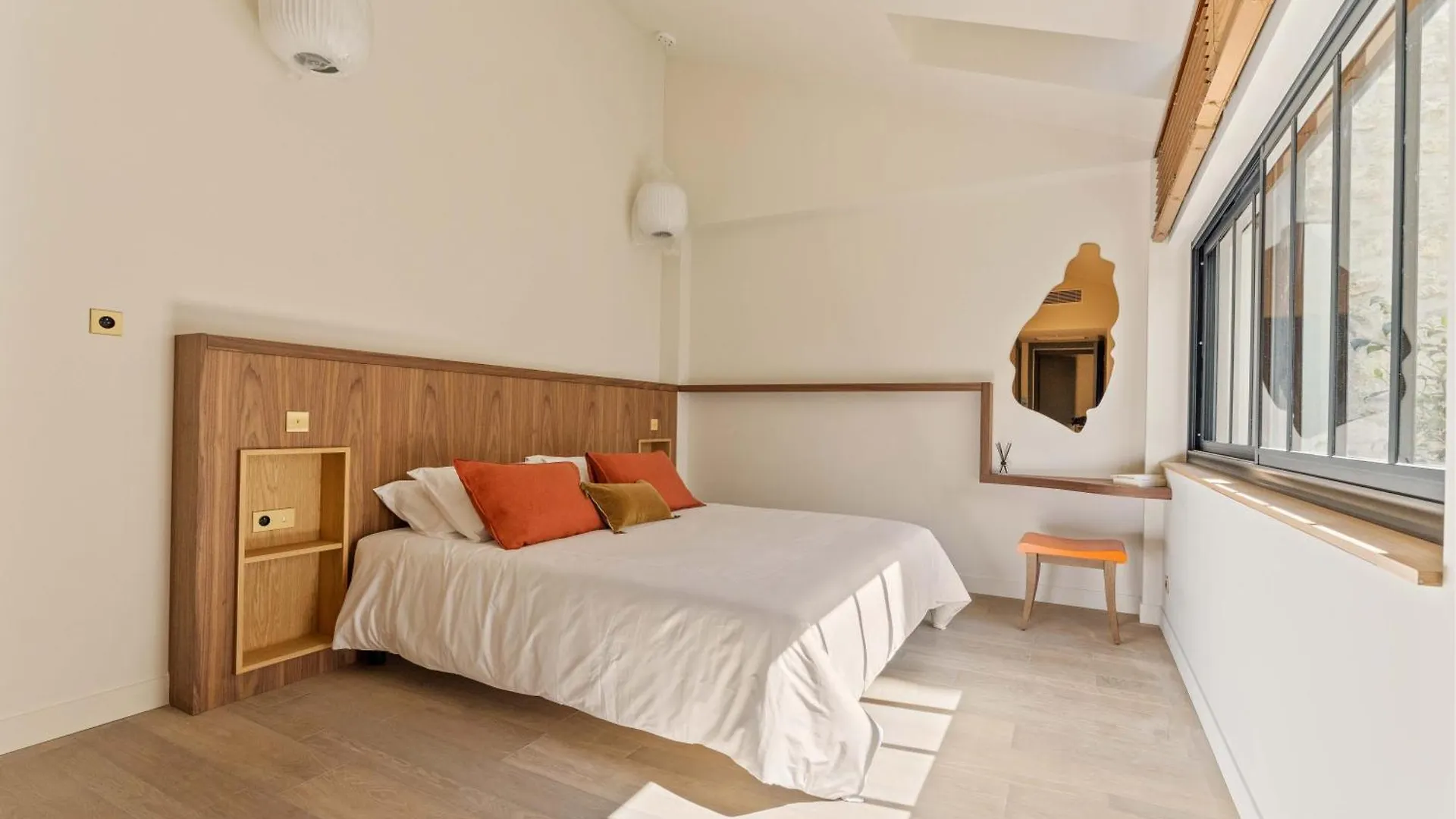 Apartment Maison Sevre Babylone Paris